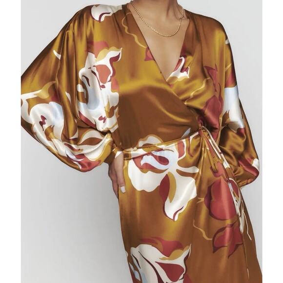 NWT Reformation Gilbert Silk Wrap Dress Sepia Sexy Classy Medium M NWT $348 - Picture 8 of 8